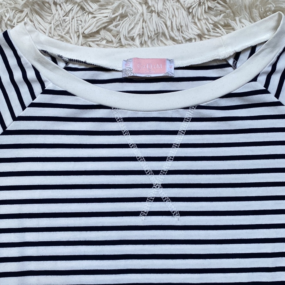 C+D+M Striped Top 💗 Black & White - Picture 5 of 12